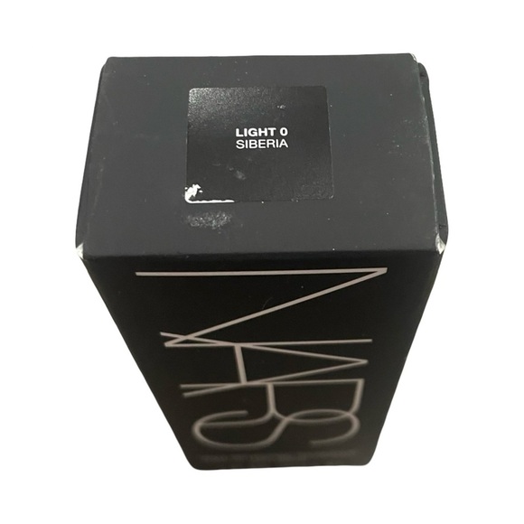 NARS Light Reflecting Foundation Shad Siberia Light 0 NIB - Picture 2 of 4